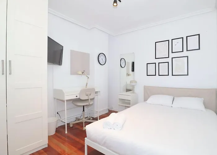 Notel Club- Centrico Y Moderno * Santander