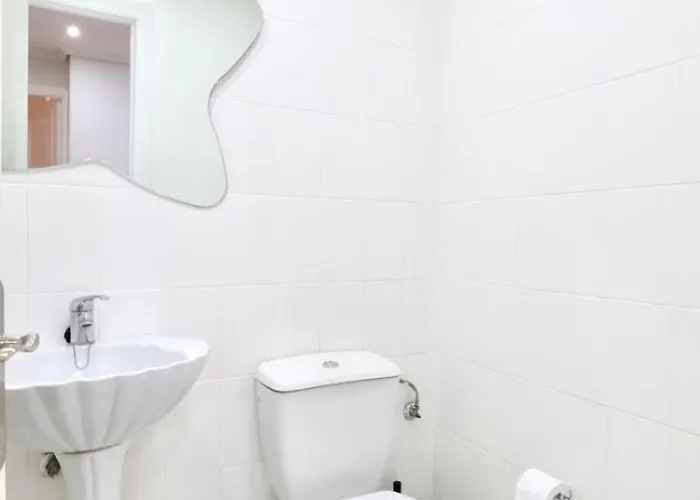 Notel Club- Centrico Y Moderno